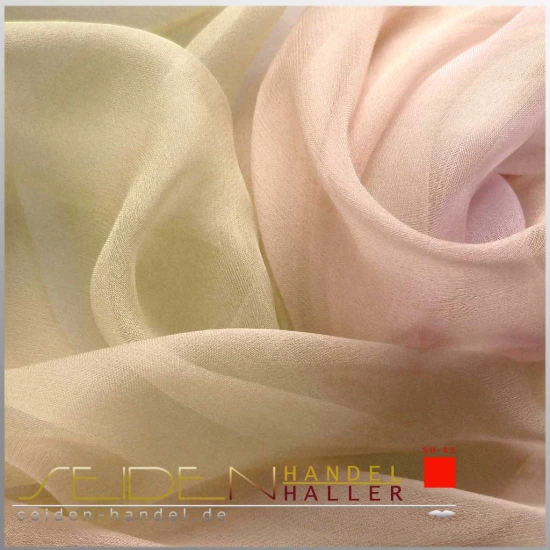 Mehrfarbig gefärbte Seidenstoffe